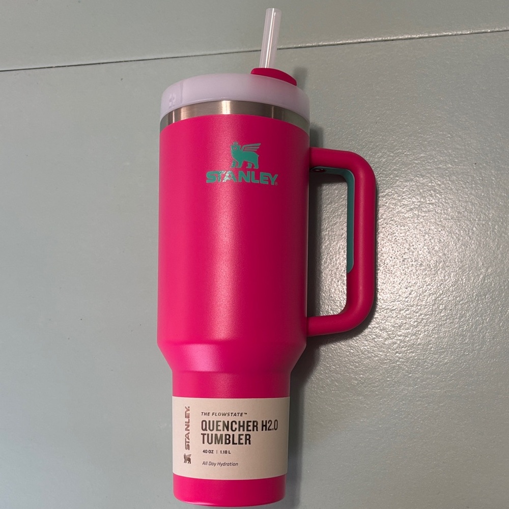 Stanley Vibrant Pink Quencher Tumbler